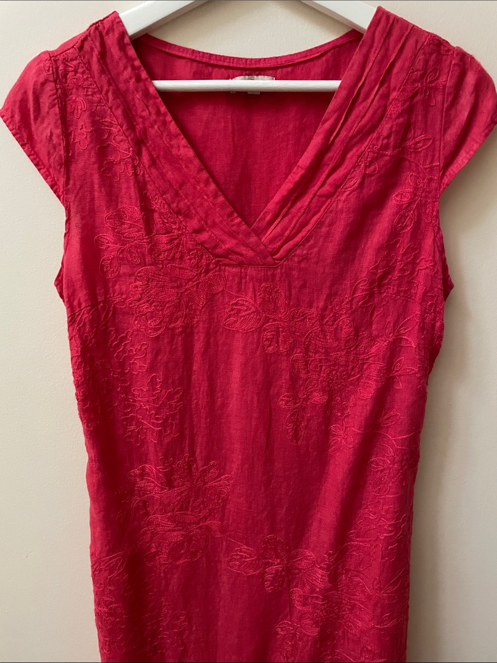 Linen V-Neck Embroidered Cap-Sleeve Dress - Picture 3 of 9